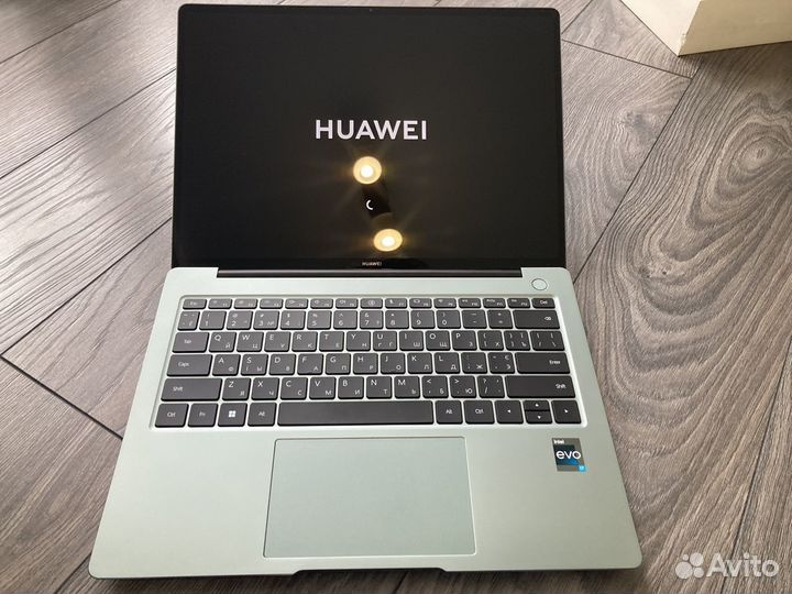 Huawei matebook 14s i7 зеленый шалфей