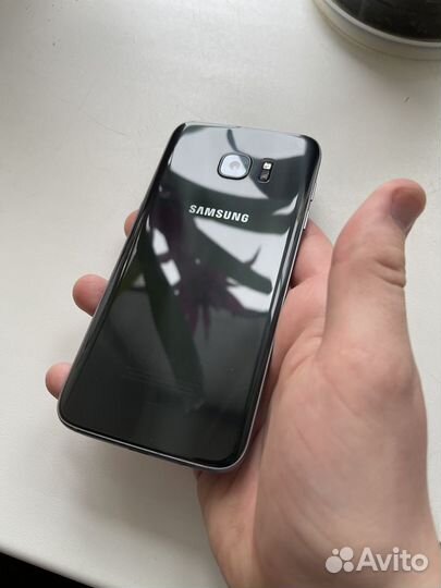 Samsung Galaxy S7 Edge, 4/32 ГБ