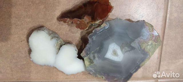 Камни и минералы коллекция