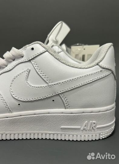 Кроссовки Nike AIR force 1 Белые