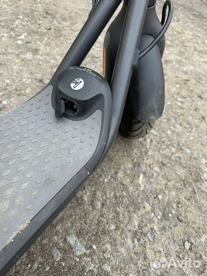 Электро самокат ninebot