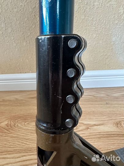 SCS Зажим Tilt Rigid для трюкового самоката