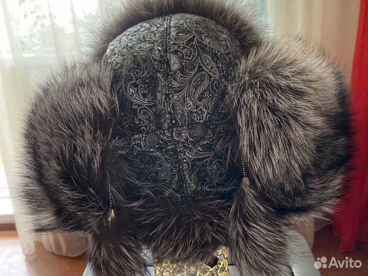 Шапки новые мех лиса чернобурая