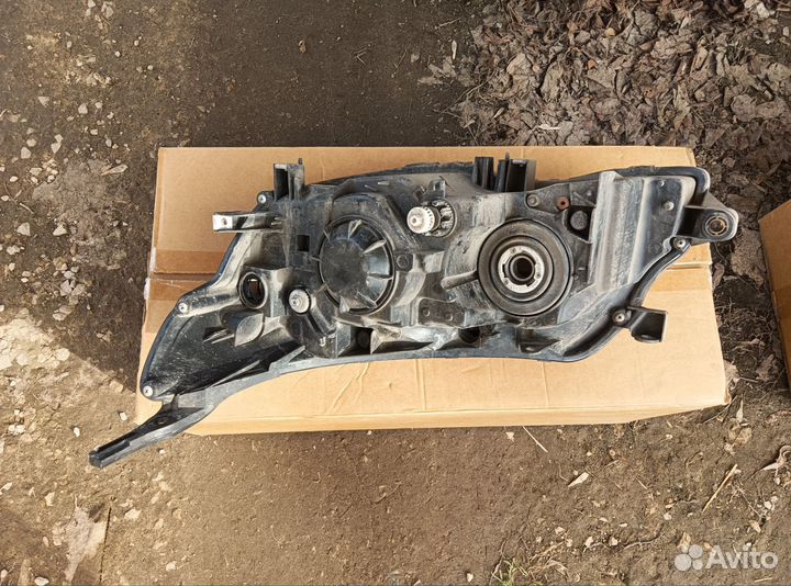 Фара Субару Forester SH