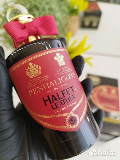 Penhaligons halfeti leather