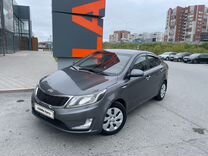 Kia Rio 1.6 MT, 2013, 215 000 км, с пробегом, цена 739 000 руб.