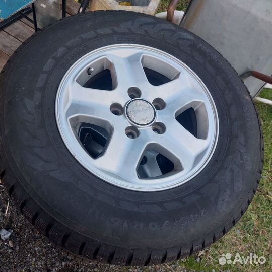 Nokian Tyres Nordman 7 SUV 245/70 R16