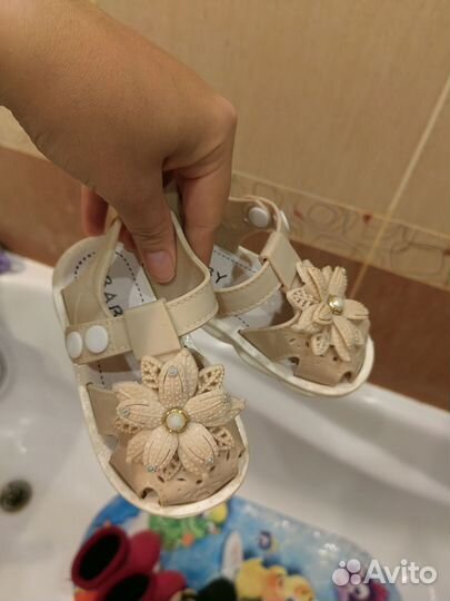 Босоножки для девочки 22