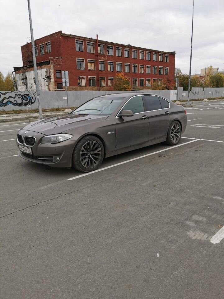 BMW 5 серия: фото владельца