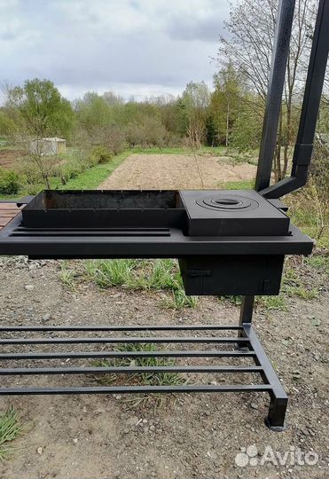 Мангал лофт с крышей