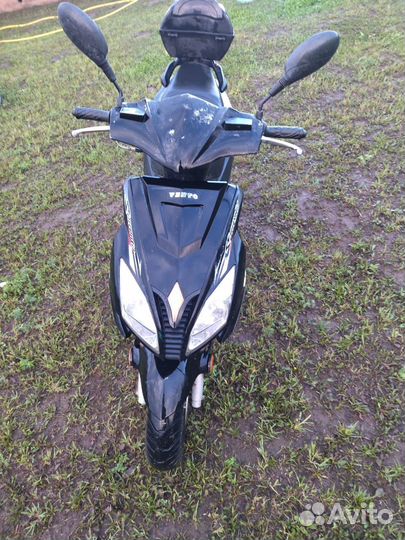Скутер Vento