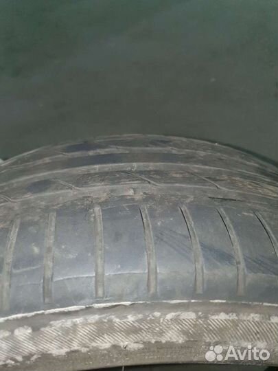 Bridgestone Potenza S001 245/40 R20 и 275/35 R20