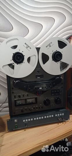 Катушечный магнитофон Akai GX 635D