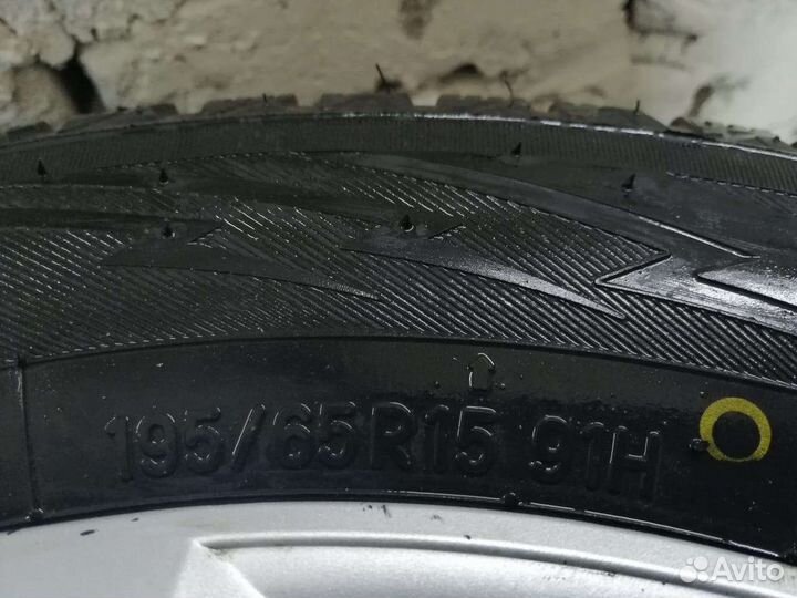 R15 Toyo Winter Tranpath MS 195/65, PCD 4x100 DIA 60.1