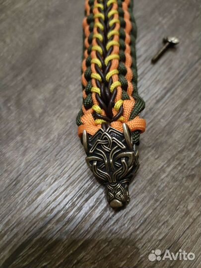 Ремень и браслет из паракорда