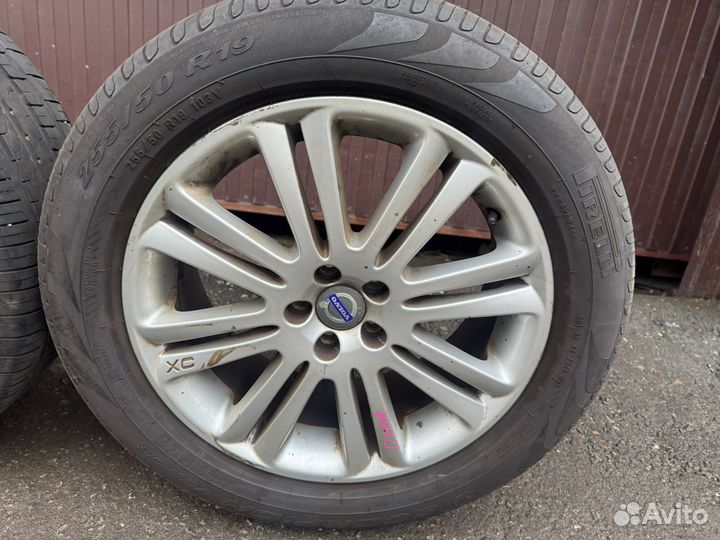 Колеса в сборе r19 б/у оригинал на Volvo XC