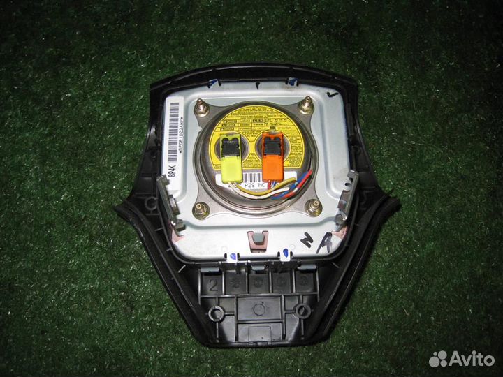 Подушка безопасности в руль Mazda 3 (BK) 2004