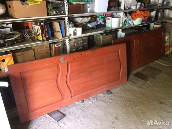 Дверь деревянная бу 80-200 (2 штуки )