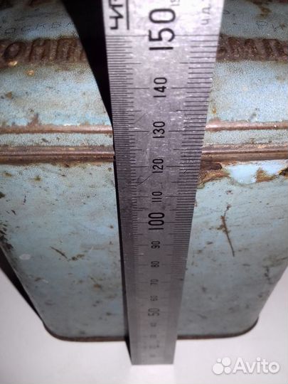 Железная банка Монпансье (революция)