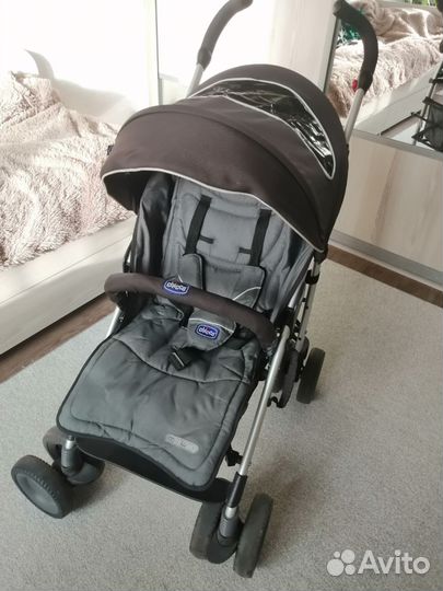 Прогулочная коляска chicco