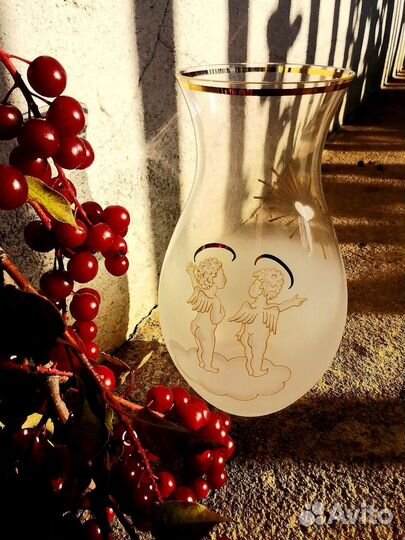 Ваза для цветов. Богемия. Чехословакия. Ангелы