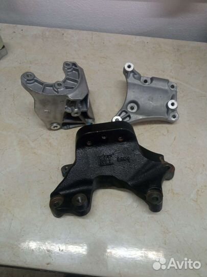 Кронштейн двигателя daewoo gentra B15D2