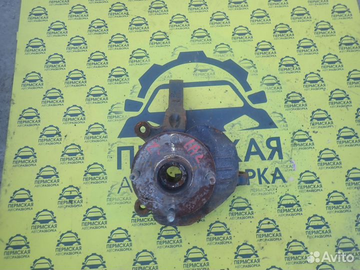 Кулак передний левый Chevrolet Lacetti