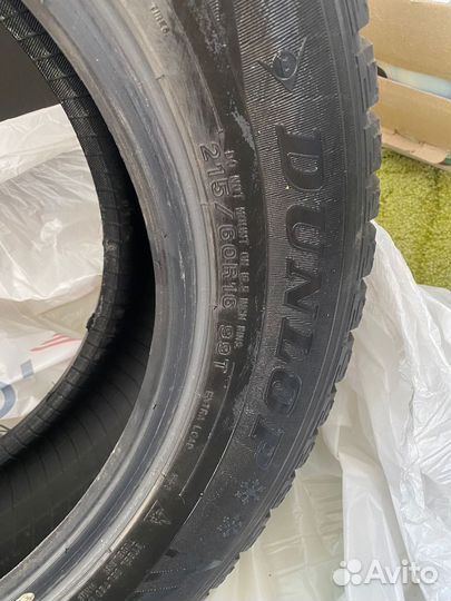 Dunlop SP Winter Ice 01 215/60 R16 99