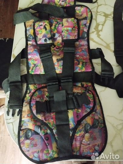 Автомобильное бескаркасное детское кресло