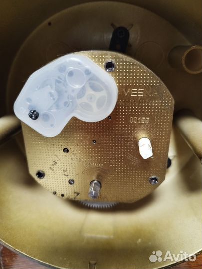 Настольные часы