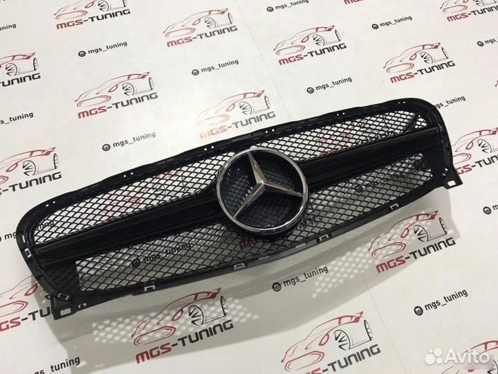 Решетка GLA в стиле AMG Black 45 17+ Хром звезда