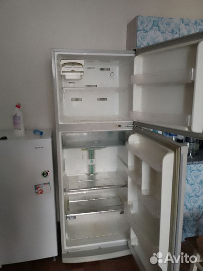 Холодильник samsung