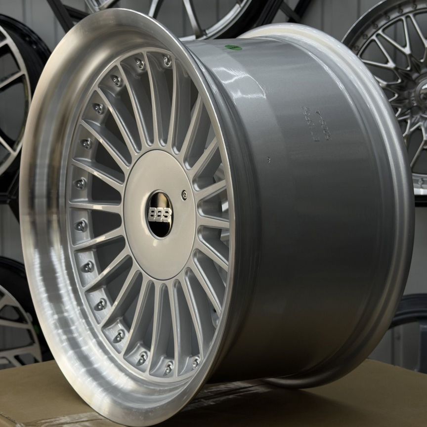 Литые диски Powcan 8×R17 5×120