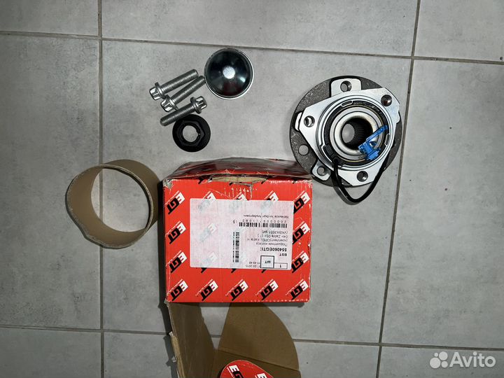 Ступичный подшипник opel 554060EGTk