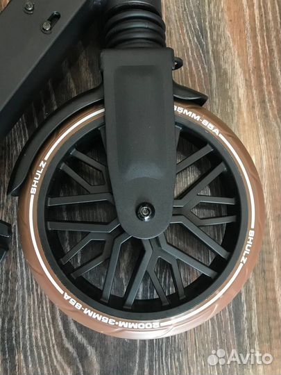 Самокат Shulz 200 PRO чёрный