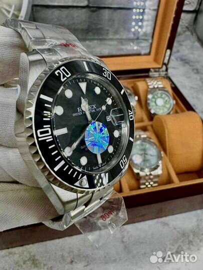 Часы Rolex submariner