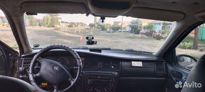 Opel Vectra 2.0 AT, 1999, 230 000 км