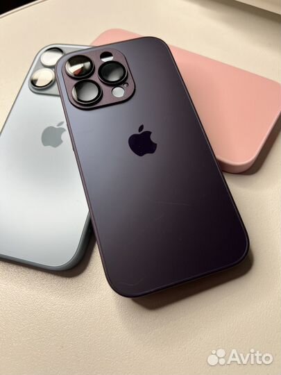 Чехол на iPhone 14 pro стеклянный с magsafe