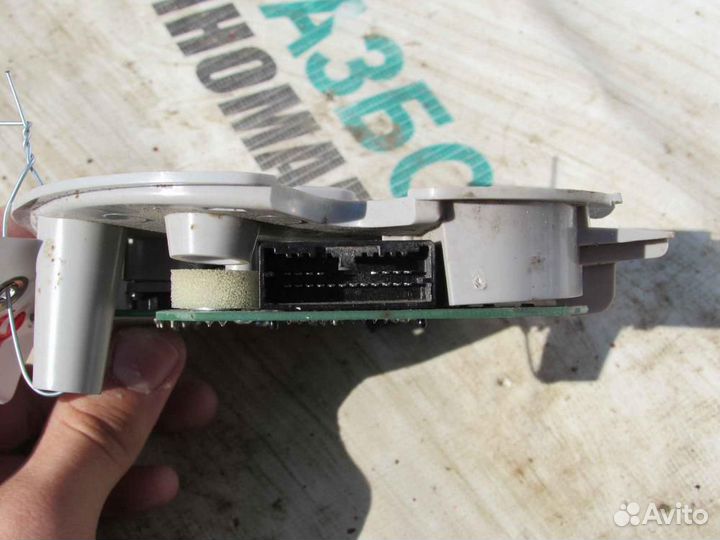 Плафон салонный для ваз LADA Granta 2011