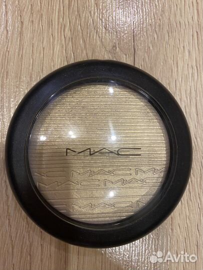 Пудра с эффектом сияния MAC