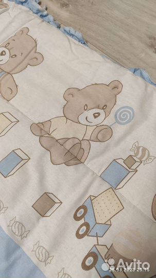 Бортики в кроватку + подушка