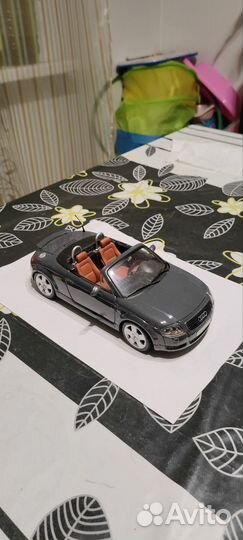 Модель Audi TT Roadster