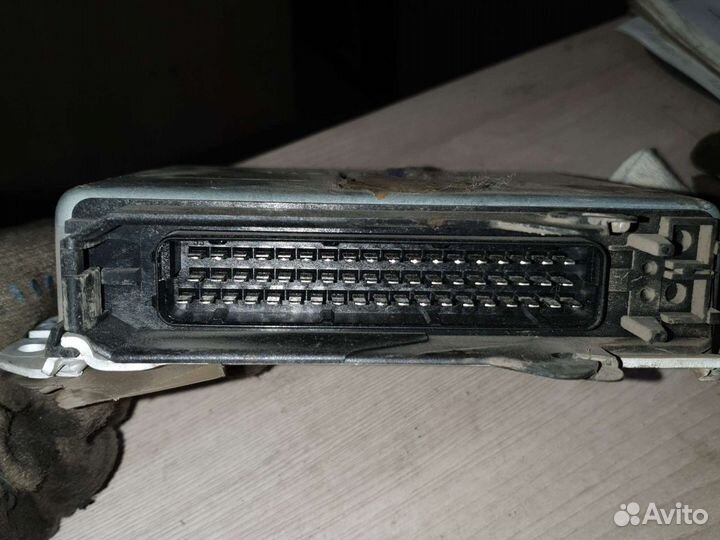 Блок управления двигателем Опель Омега А C20NE