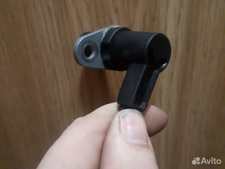 Датчик положения коленчатого вала