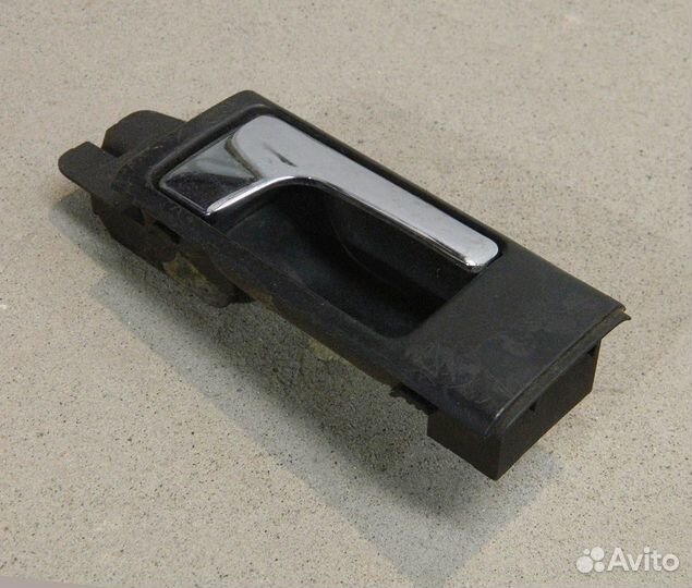 Ручка двери передней правой внутр. Audi 100 C4
