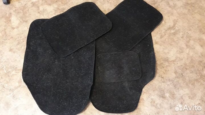 Автомобильные коврики