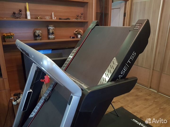 Беговая дорожка Svensson Industrial base T55