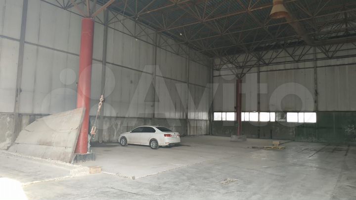 Склад (Ангар), 932 м²
