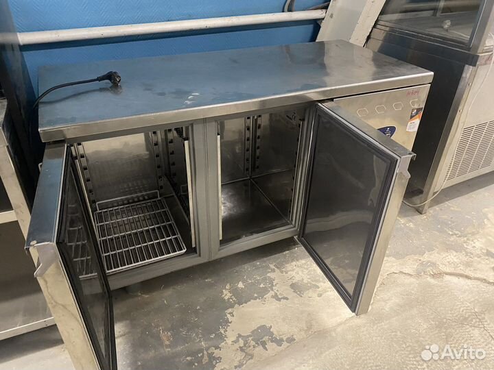 Стол холодильный