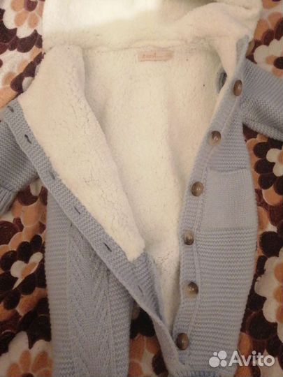 Вязаный комбинезон для новорожденного